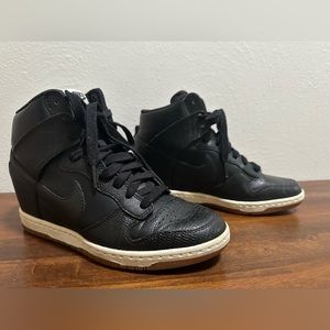 Nike Dunk Sky Hi size 8.5 women’s black leather